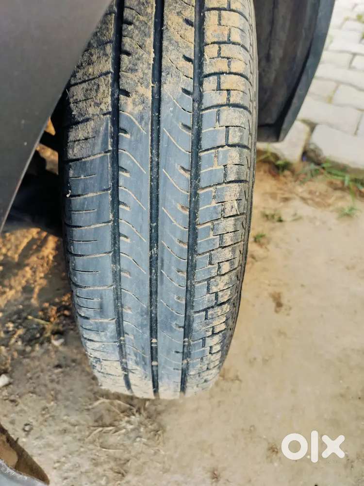 Cng Pass New Tyre  Varsh 2028 Tak Valed H Last