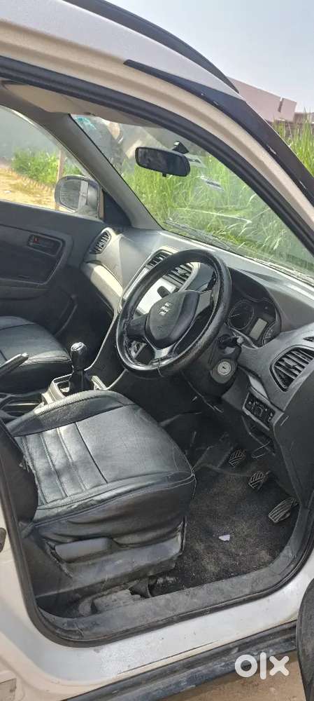 Maruti Suzuki Brezza 2016 Diesel 100000 Km Driven