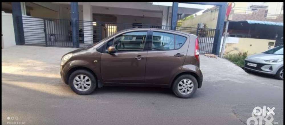 Maruti Suzuki Ritz Zxi, 2011, Petrol