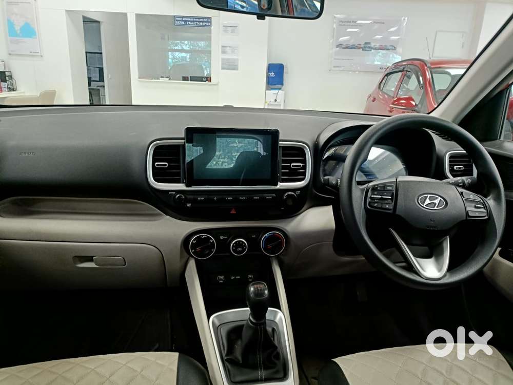 Hyundai Venue S Mt 1.2 Kappa, 2023, Petrol