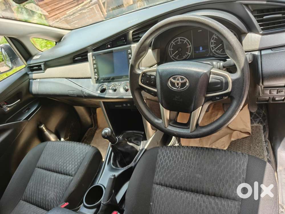 Toyota Innova Crysta 2022