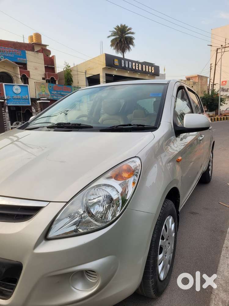 Hyundai I20 Magna Plus, 2012, Petrol