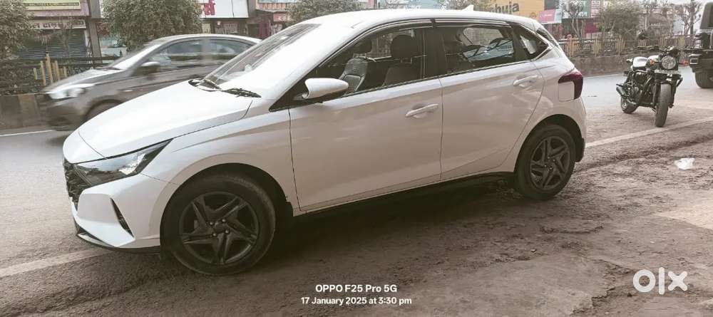 Well Maintained New Condition Car To Sell