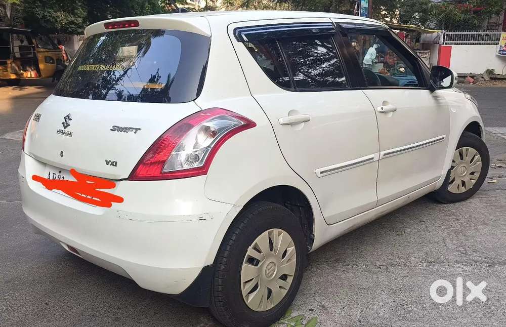 Maruti Suzuki Swift 2013 Petrol 45000 Km Driven