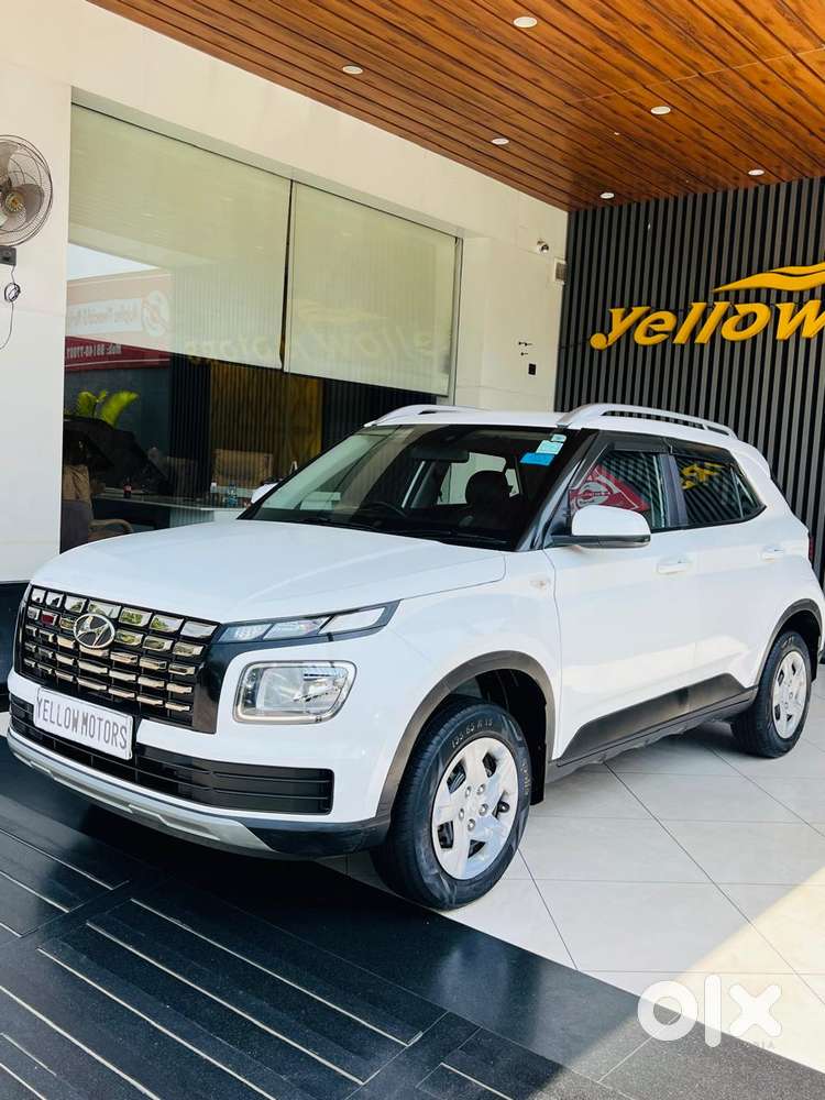 Hyundai Venue [2022-ongoing] 1.2 S, 2022, Petrol