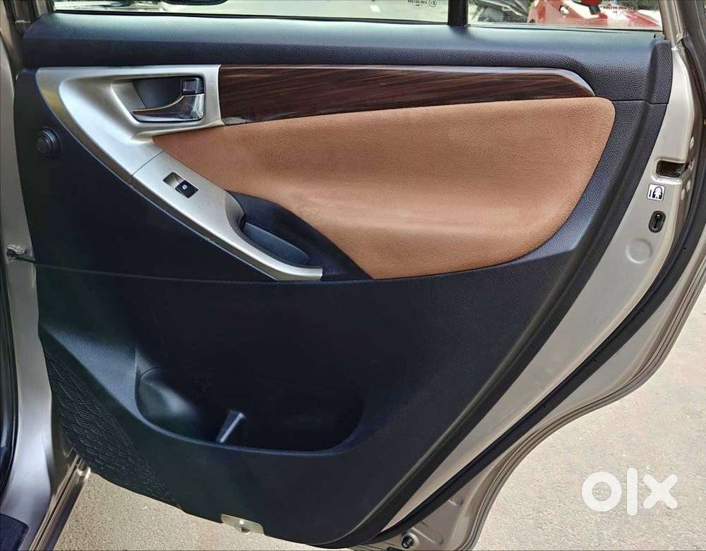 Toyota Innova Crysta 2.8 Zx At, 2018, Diesel