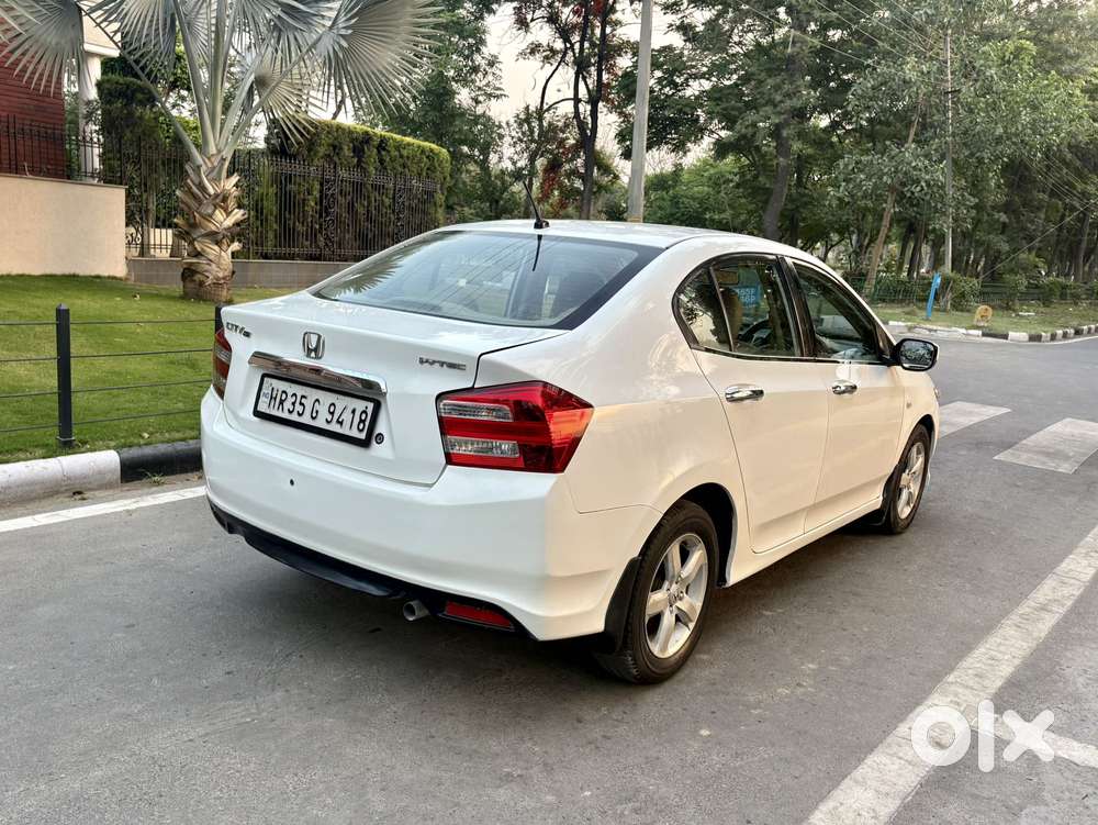 Honda City V Mt Exclusive, 2012, Petrol
