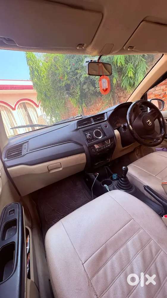 Honda Amaze 2017 Cng & Hybrids Well Maintained