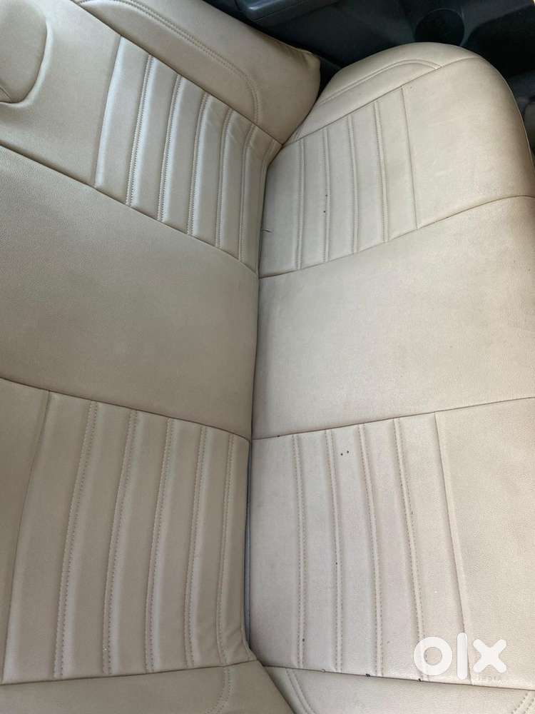 Maruti Dzire Lxi 2010 Km Driven