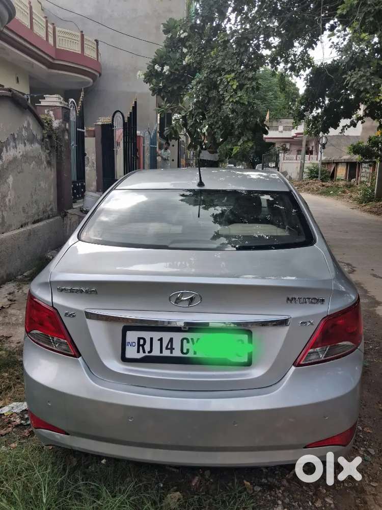 Hyundai Verna Crdi Sx 2015