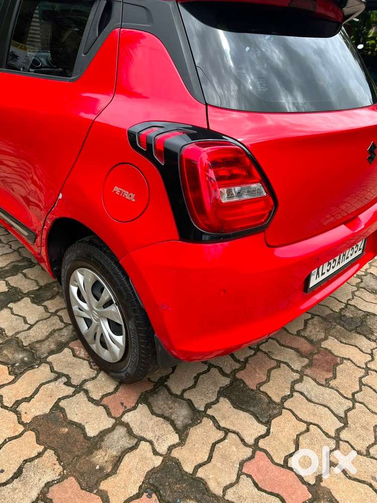 Maruti Suzuki Swift Petrol 2023