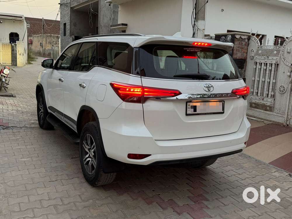 Toyota Fortuner 4x2 At 2.8 Diesel, 2020, Diesel