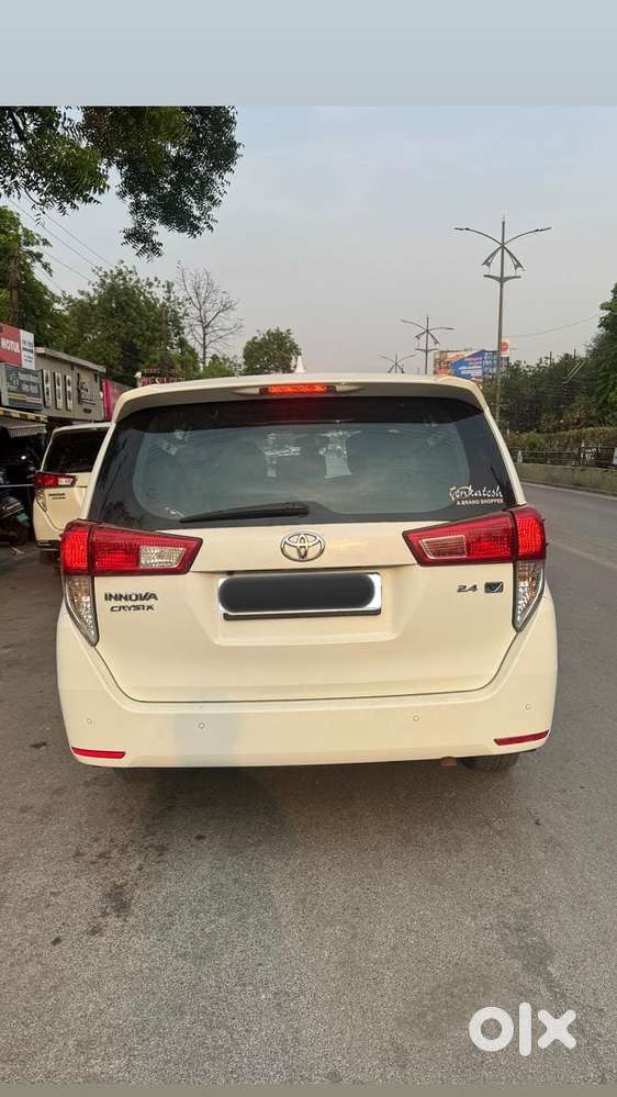Toyota Innova Crysta 2.4 V, 2022, Diesel