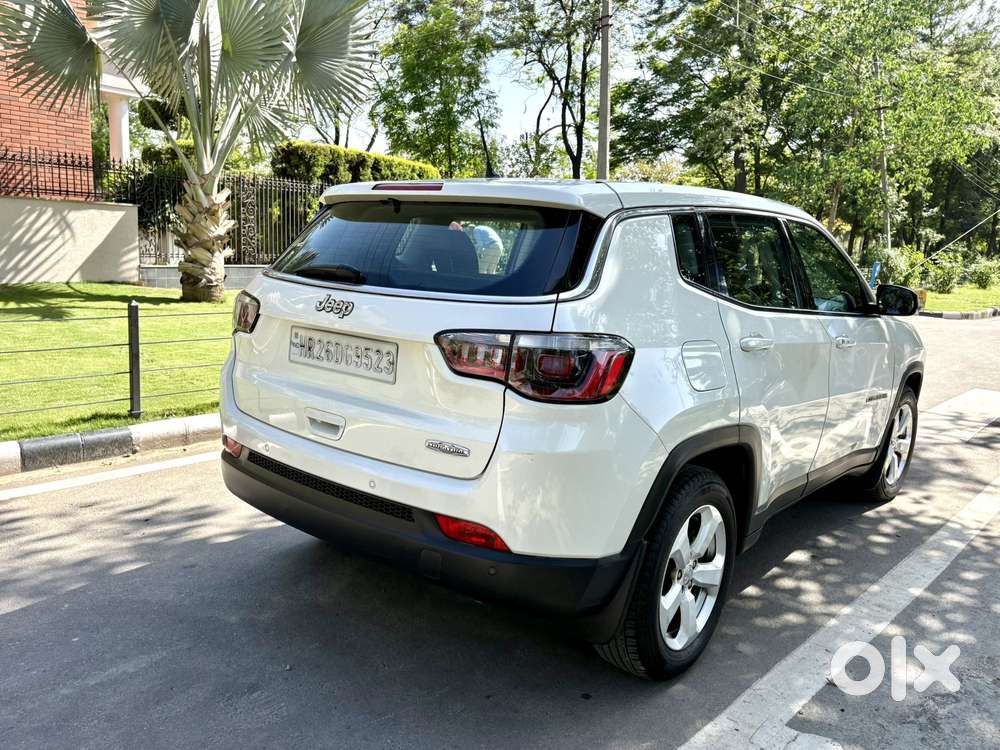 Jeep Compass 2.0 Longitude Option, 2017, Petrol