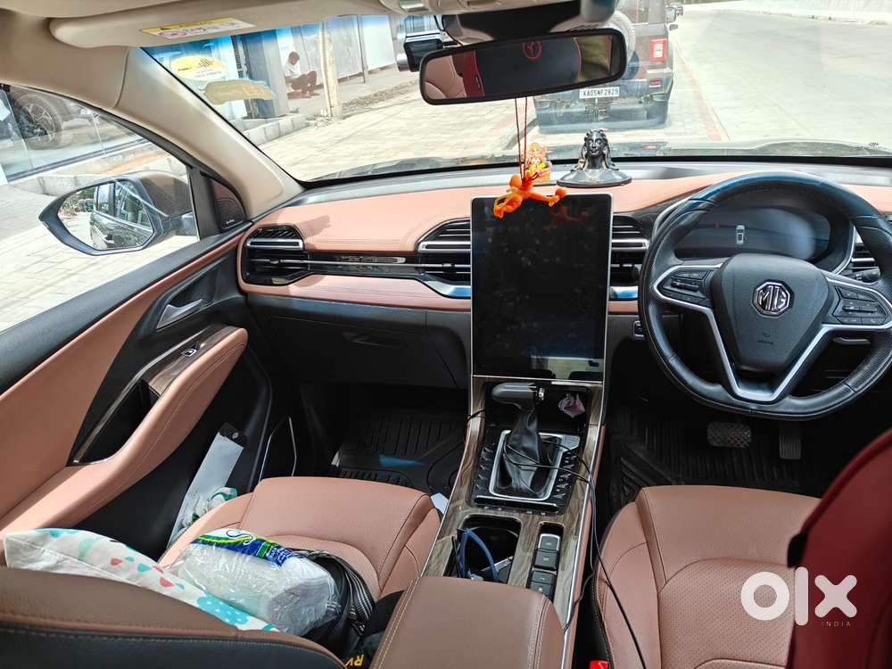 Mg Hector Plus 1.5 Sharp Dct, 2023, Petrol
