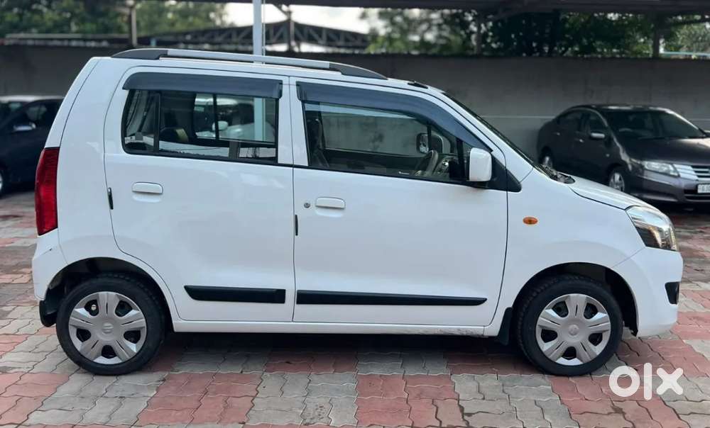 Maruti Suzuki Wagon R Vxi, 2018, Petrol
