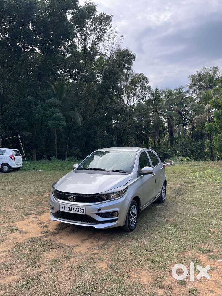 Tata Tiago Xe, 2017, Petrol
