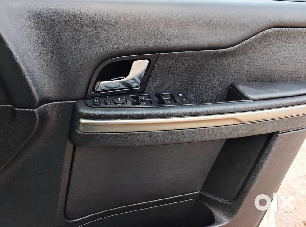 Tata Hexa 2.2 Xta 4x2 7 Str, 2018, Diesel