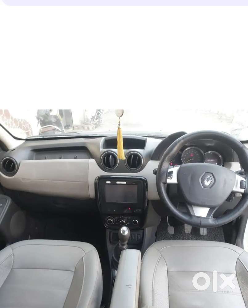 Renault Duster Rxz  2016 Diesel 125000 Km Driven,1 St Owner,full Insur