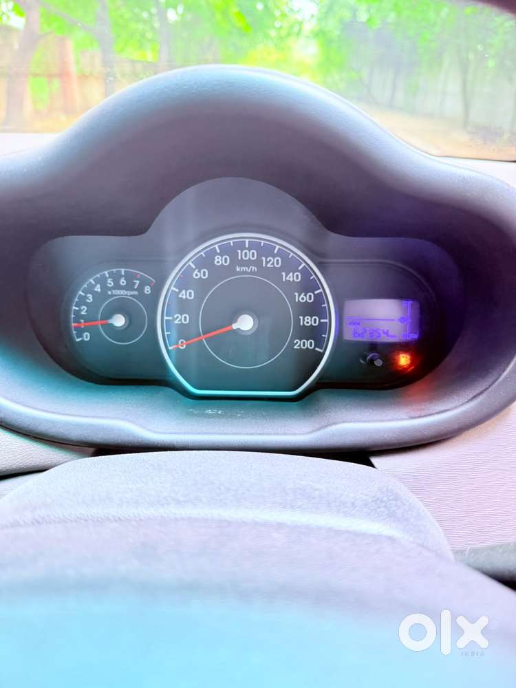 Hyundai I10 Magna O, 2013, Petrol