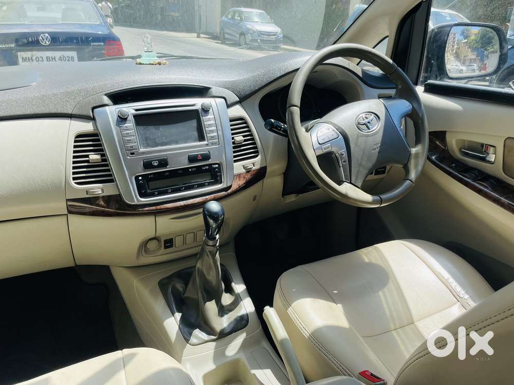 Toyota Innova 2.5 V 7 Str, 2014, Diesel