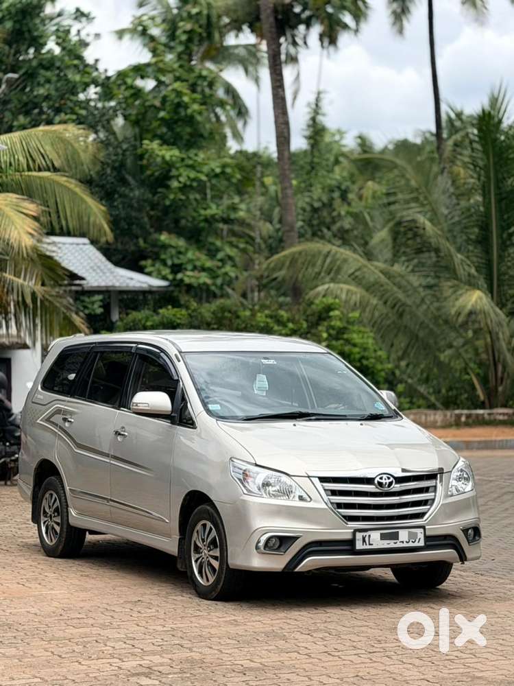 Toyota Innova Diesel 2016
