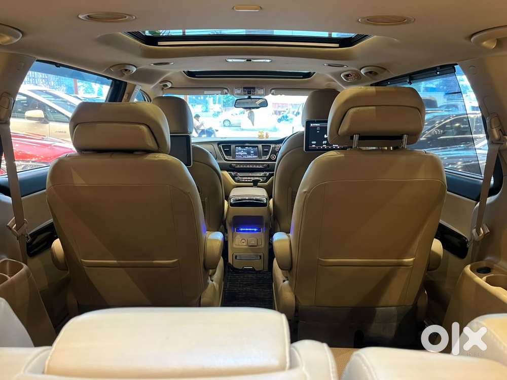 Kia Carnival Limousine Plus 7 Str, 2022, Diesel