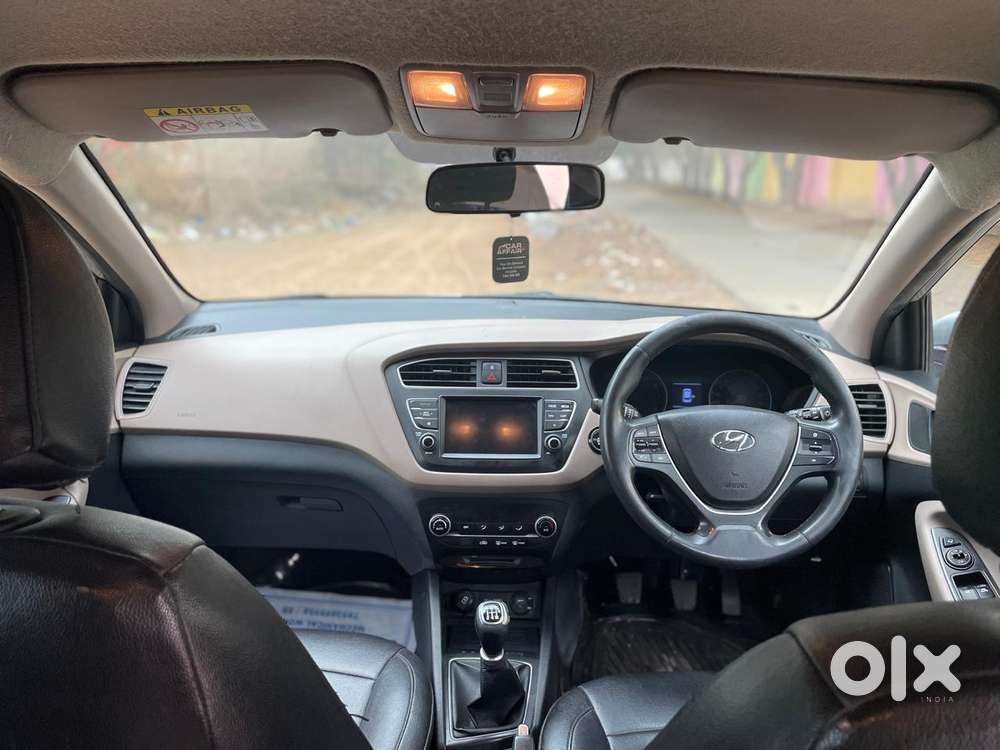 Hyundai I20 Petrol Asta Option, 2019, Petrol