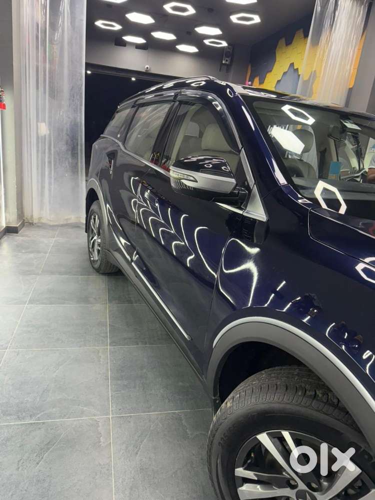 Mahindra Xuv700 2022 Petrol 69000 Km Driven