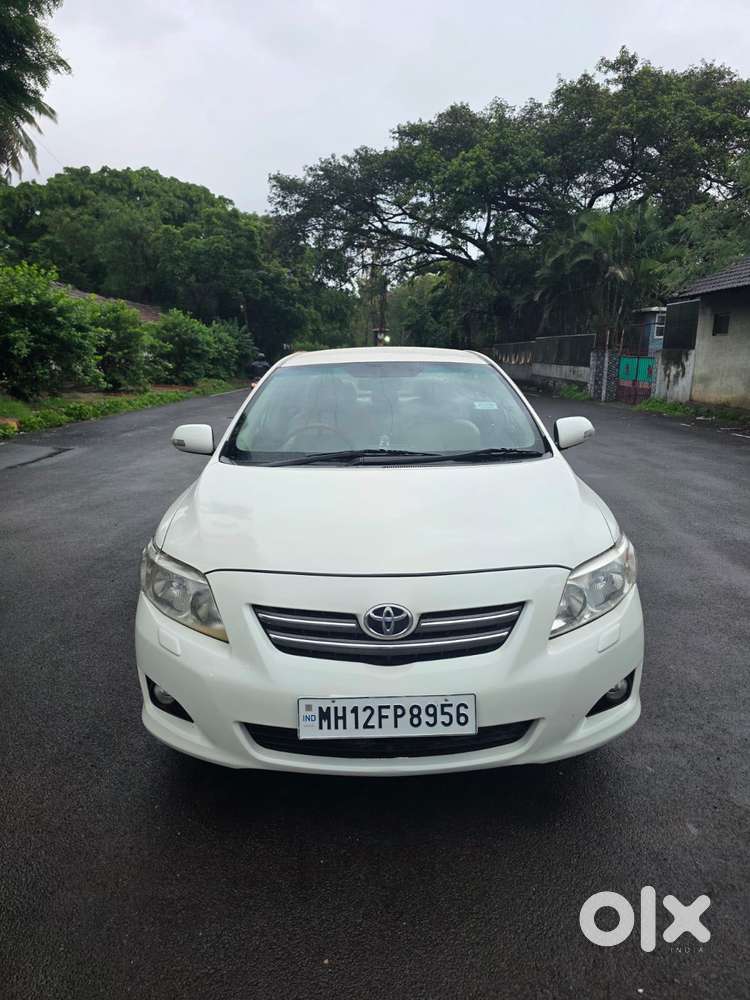 Toyota Corolla Altis Vl At, 2010, Petrol
