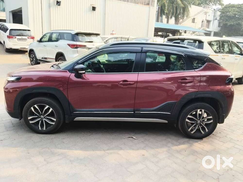 Toyota Urban Cruiser Taisor V 1.0 Petrol Mt, 2024, Petrol