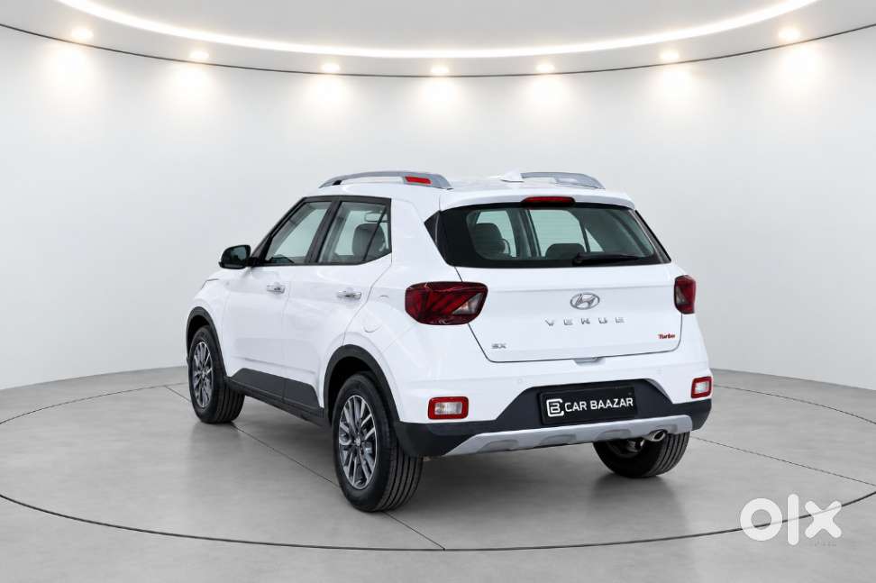 Hyundai Venue Sx Dual Tone Turbo, 2022, Petrol
