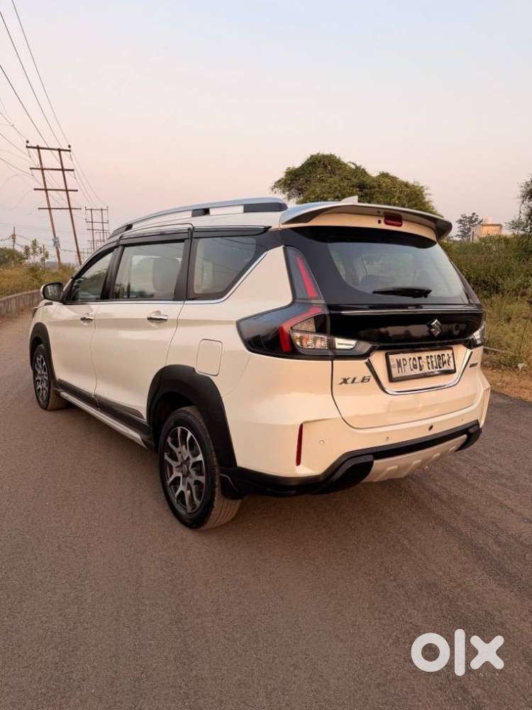 Maruti Suzuki Xl6 1.5 Alpha Mt, 2022, Petrol