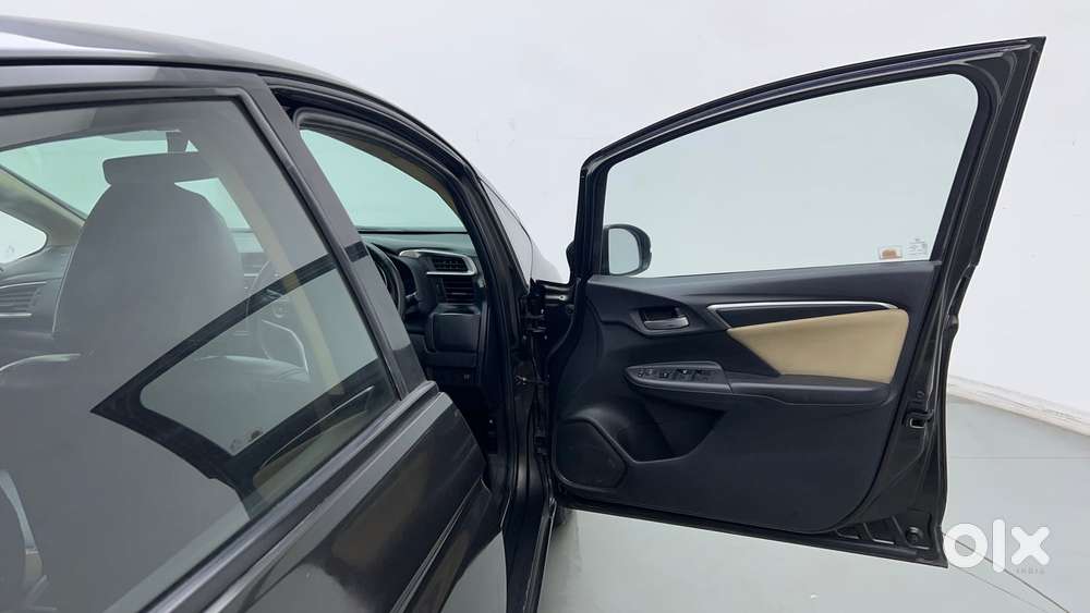 Honda Jazz [ ] 1.2 V I-vtec Mt, 2016, Petrol