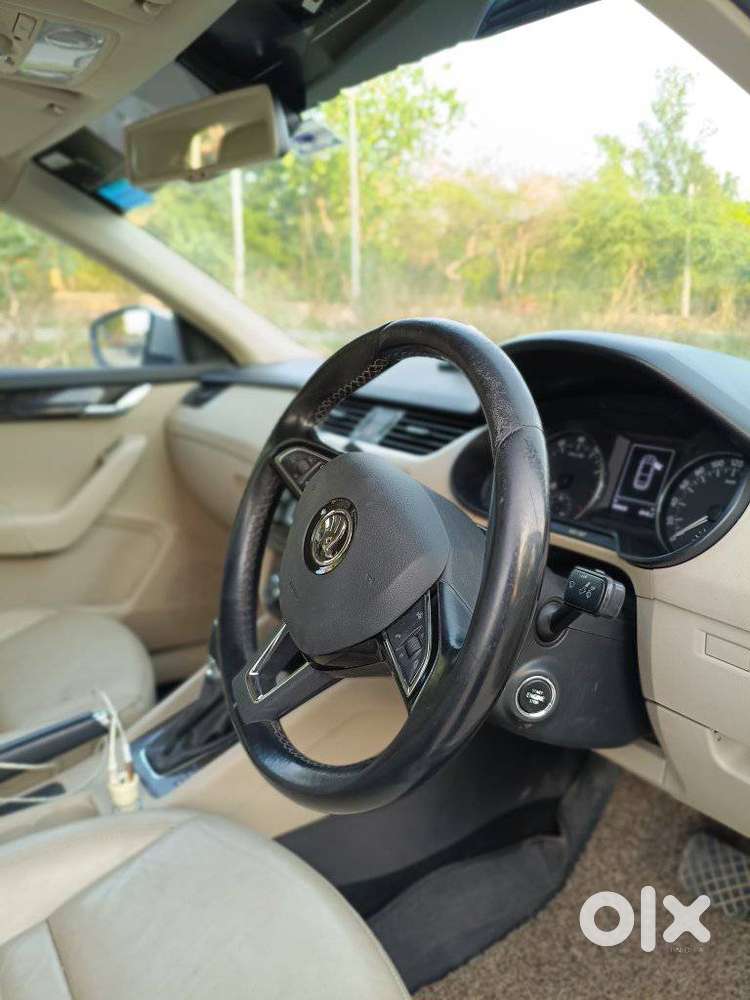 Skoda Octavia 2013-2017 Elegance 1.8 Tsi At, 2016, Petrol