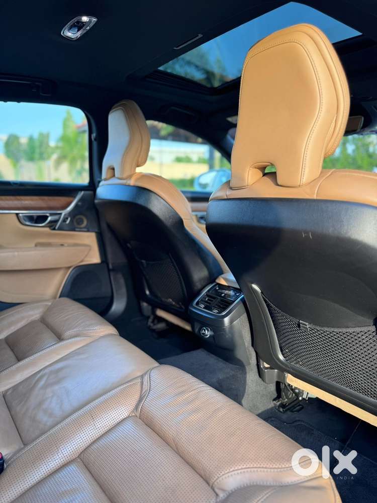 Volvo S90 D4 2019