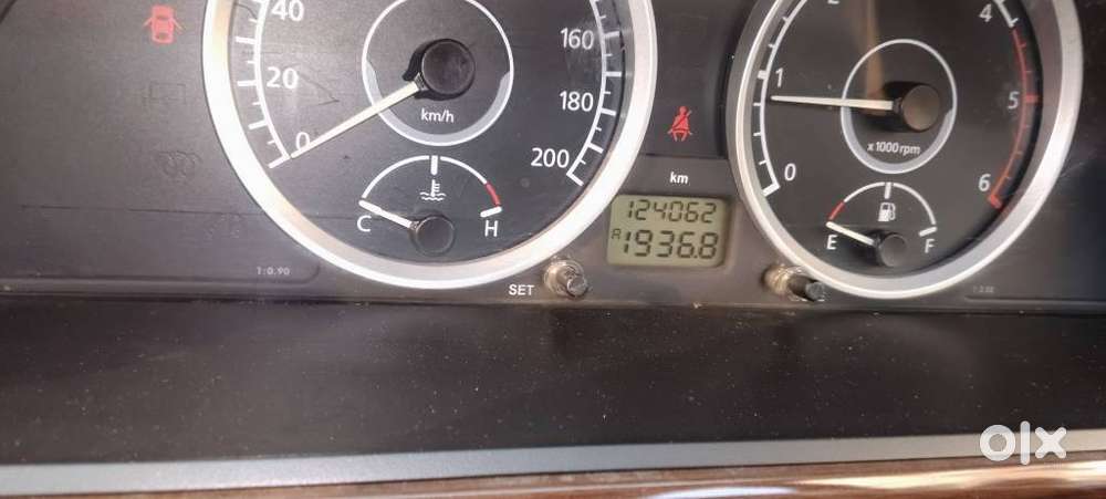 Tata Safari Storme, 2014, Diesel