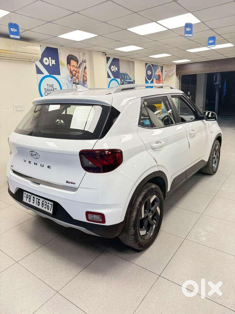 Hyundai Venue 1.0 Sx Turbo Imt, 2020, Petrol