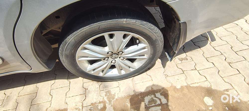 Toyota Innova Crysta Zx 2.4 Diesel 7 Seater, 2018, Diesel