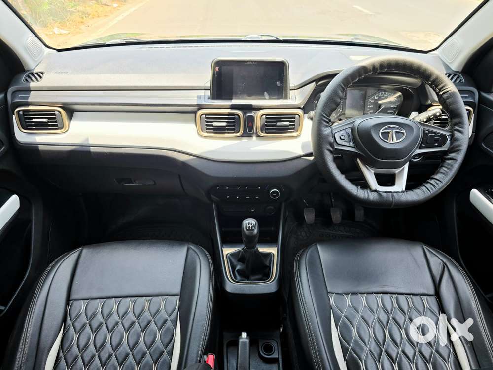 Tata Punch Accomplished, 2023, Petrol
