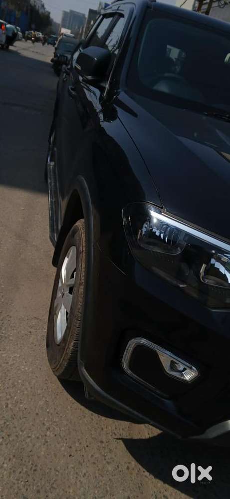 Mahindra Car Petrol 2024