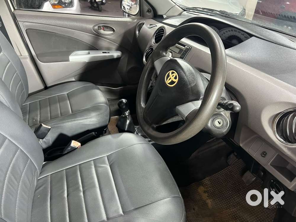 Toyota Etios Vx, 2011, Petrol