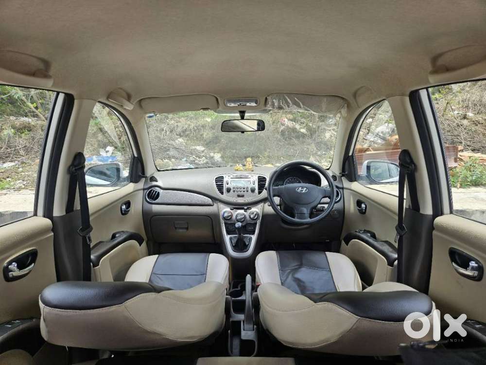 Hyundai I10 Sportz, 2015, Petrol