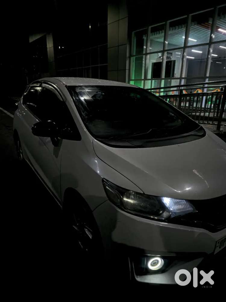 Honda Jazz 2019 Diesel Well Maintained