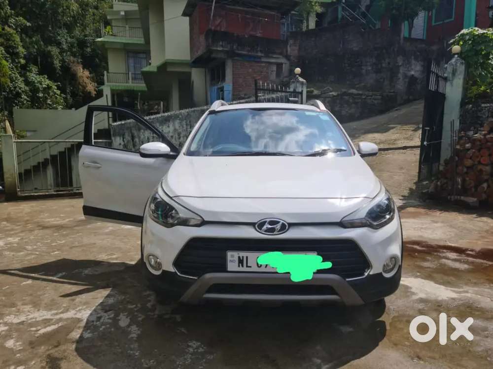 Hyundai I20 Active 2016 Petrol Well Maintained