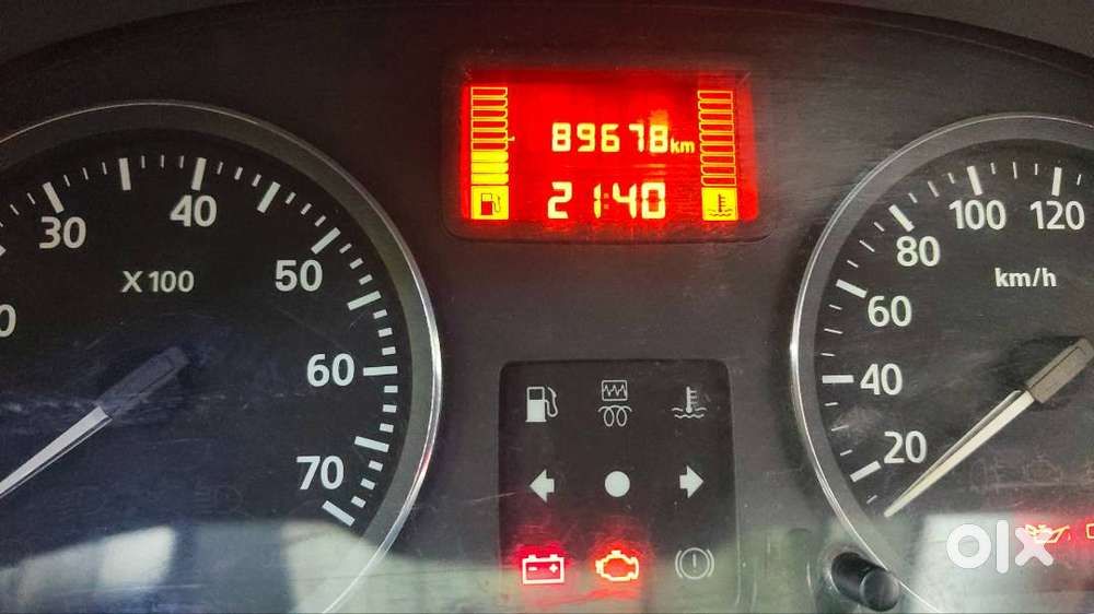 89600 Km 2013 Modal   Friend Two  New Tyres  Back 50% 3owner