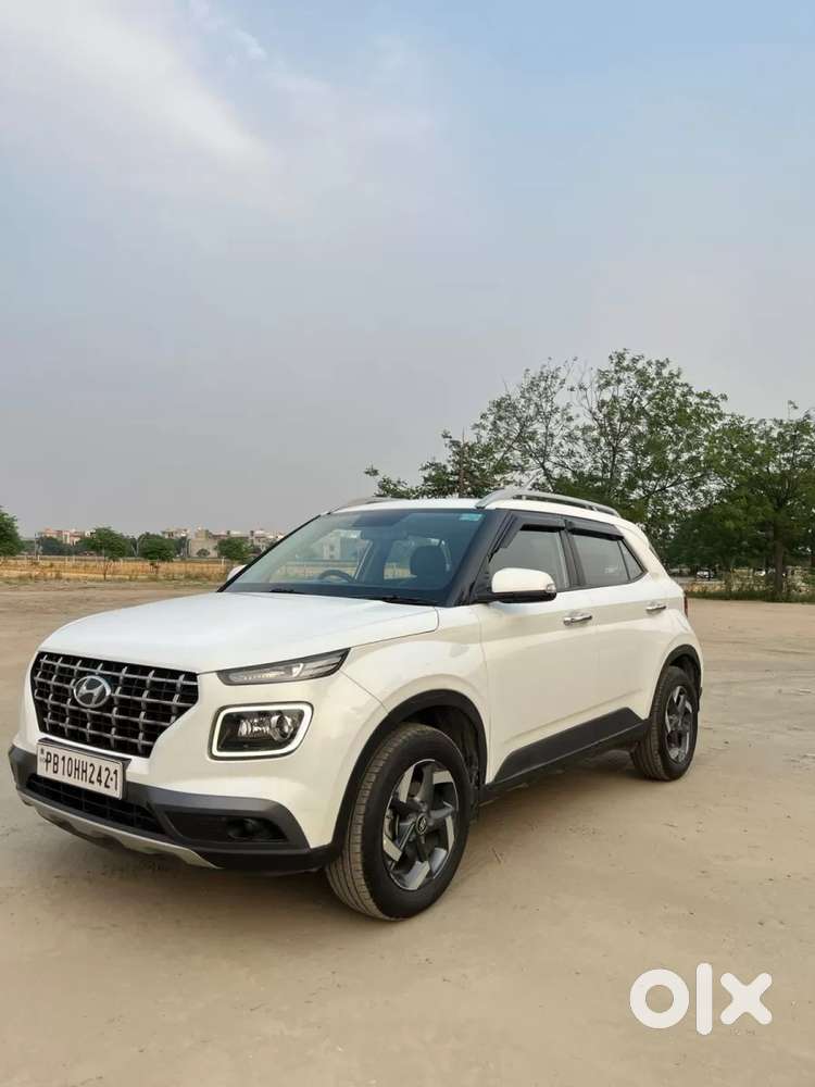 Hyundai Venue Sx Plus Turbo Dct, 2019, Petrol