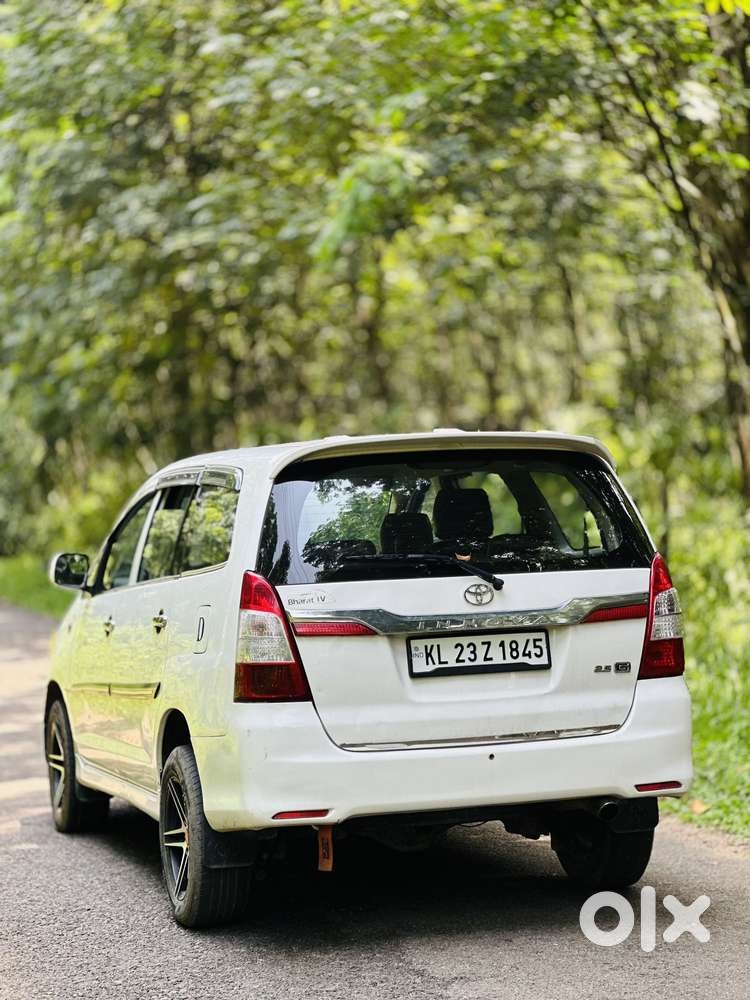 Toyota Innova 2.5 Gx 7 Str Bs-iii, 2012, Diesel