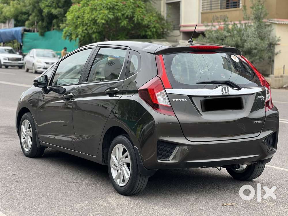 Honda Jazz V Automatic, 2017, Petrol
