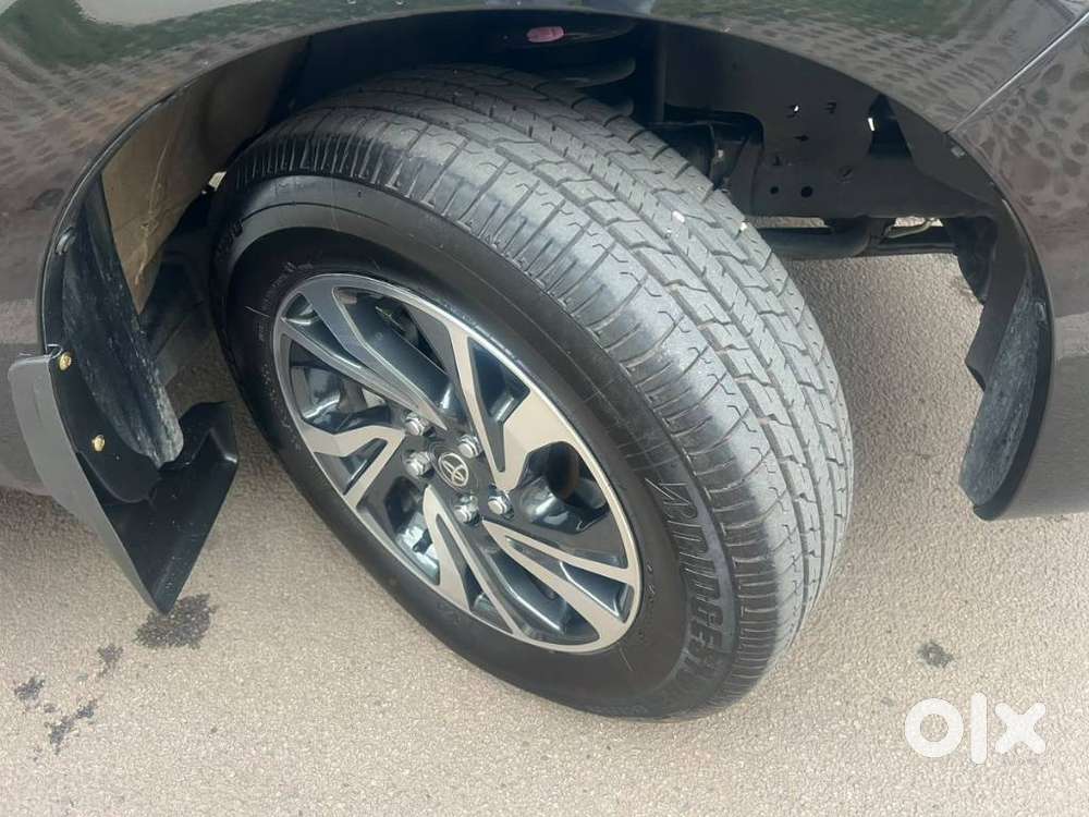 Toyota Innova Crysta 2.4 G Plus Mt 7 Str, 2026, Diesel